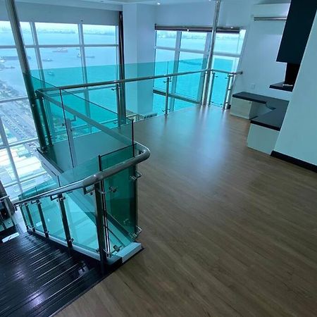The Maritime Suite @ Panoramic Duplex 海景の家 Jelutong Екстериор снимка
